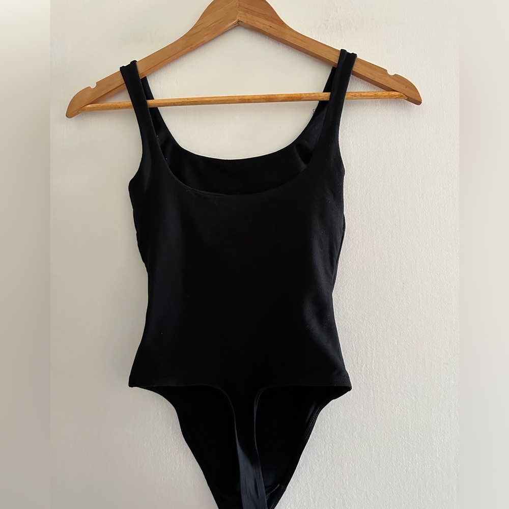Good American Black Comfy Classic Neutral Thong Bodysuit Basics size 0 EUC - Picture 5 of 8